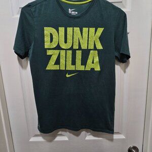 Nike Tee Medium Athletic Cut Dri Fit Dunk Zilla Green Short Sleeve Basketball